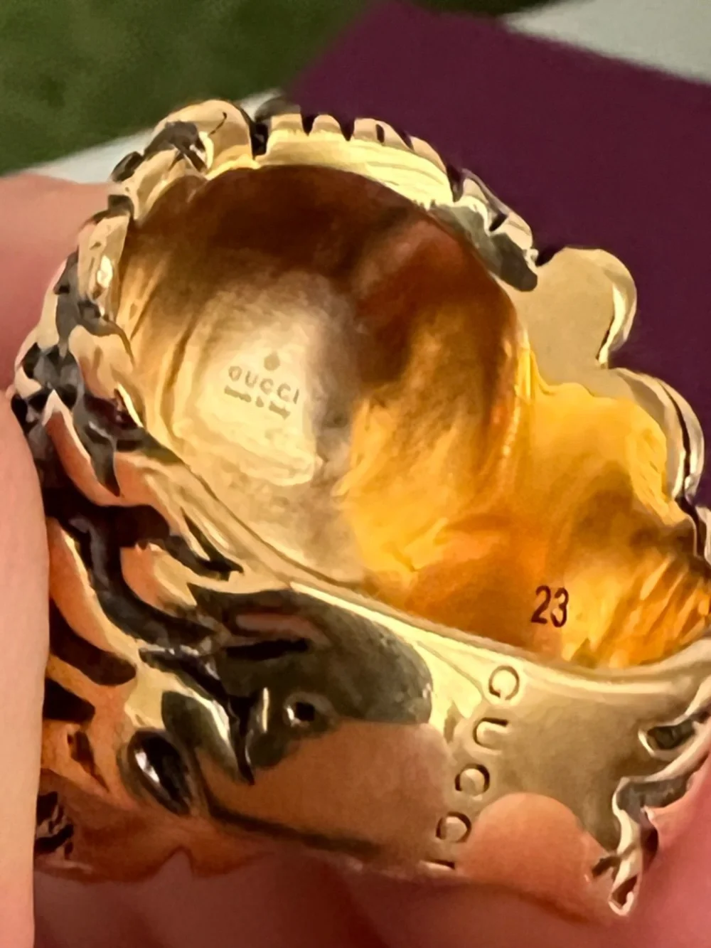 Gucci Lion Head Gold Color Ring with Black Stone Size 23 IT 10.5 US New